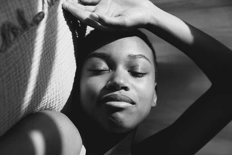 WHAT BLUE LIGHT IS DOING TO YOUR EYES, SLEEP, AND SKIN